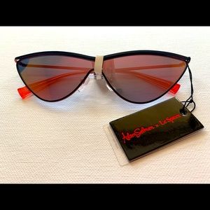 Le Specs, NEVER USED!